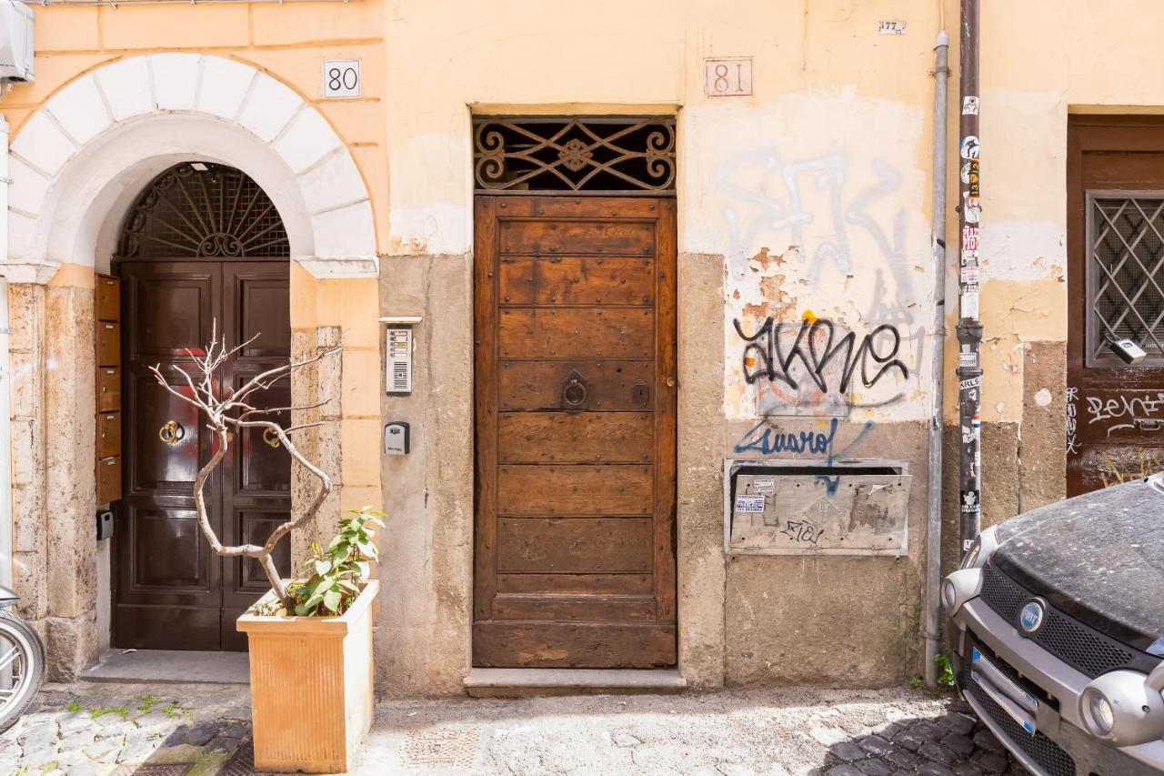 Trastevere Boutique Apartment Rome Bagian luar foto